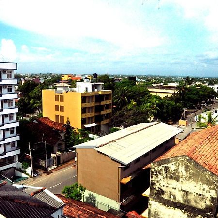 Hotel Prestige Court Residencies Dehiwala-Mount Lavinia Exterior foto