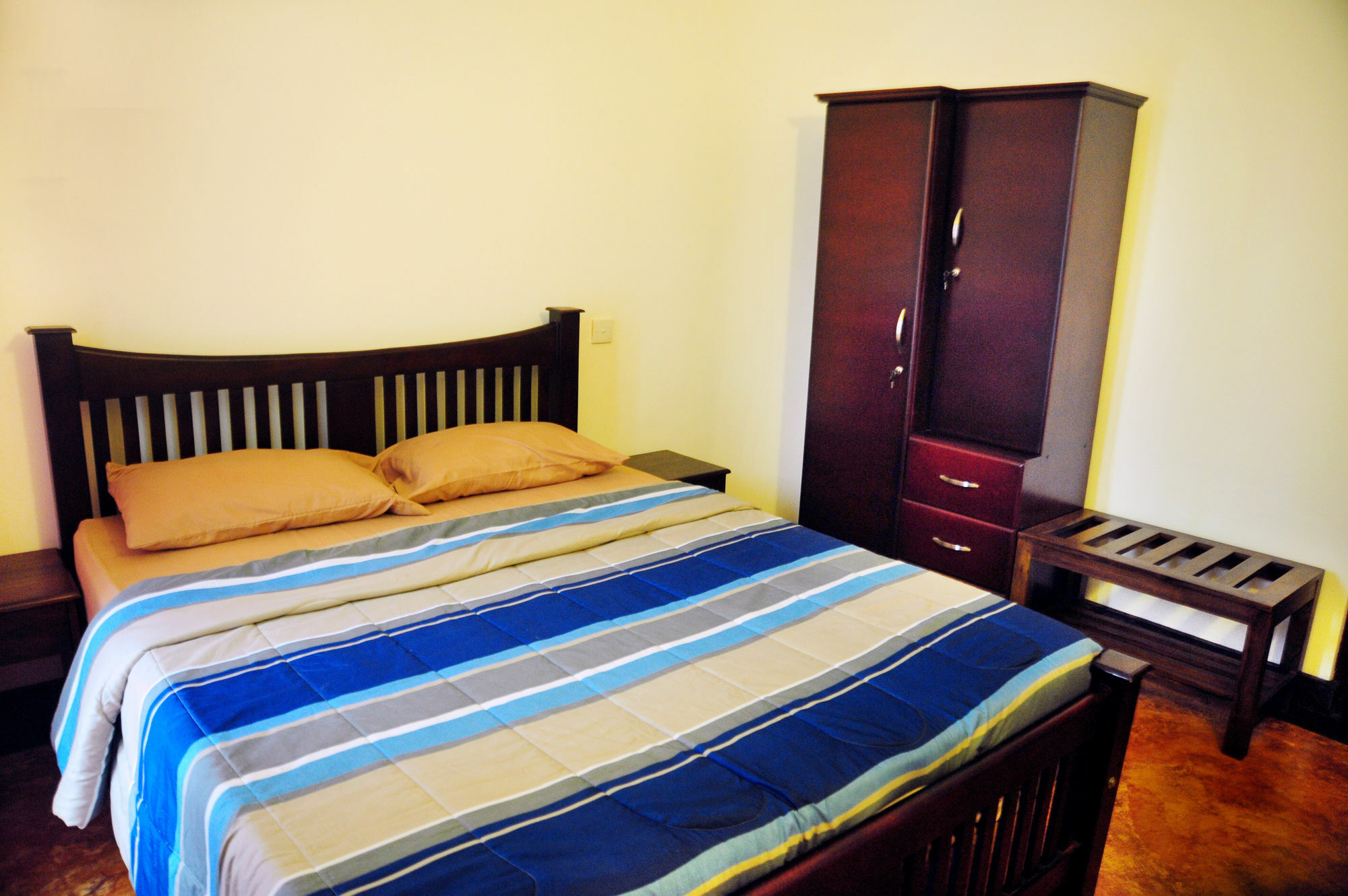 Hotel Prestige Court Residencies Dehiwala-Mount Lavinia Exterior foto